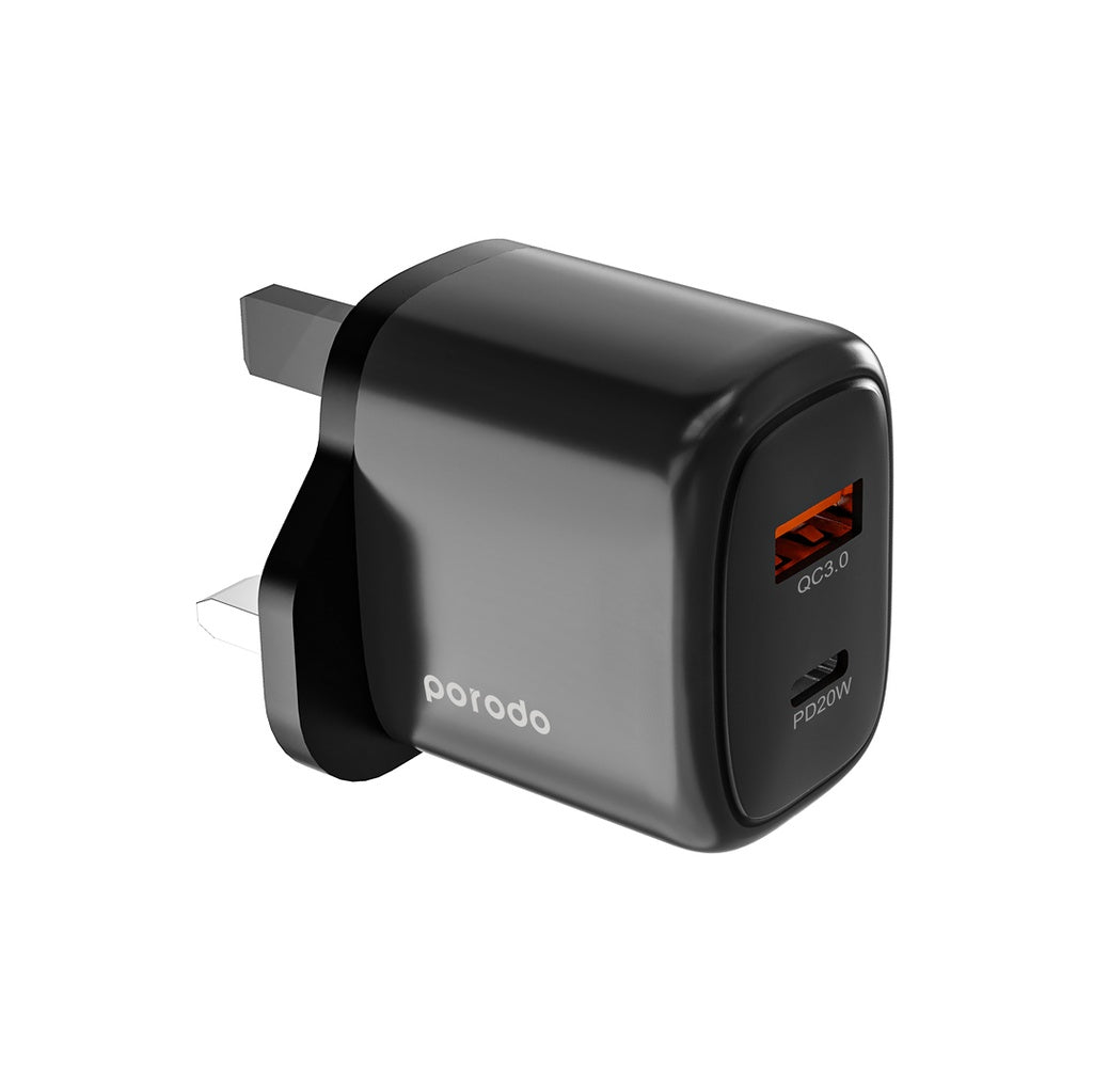 A Photo Of Porodo 20W+QC USB A+C Charger UK with C-Lightning 1.2M Cable - Black | PD-20WACCL-BK